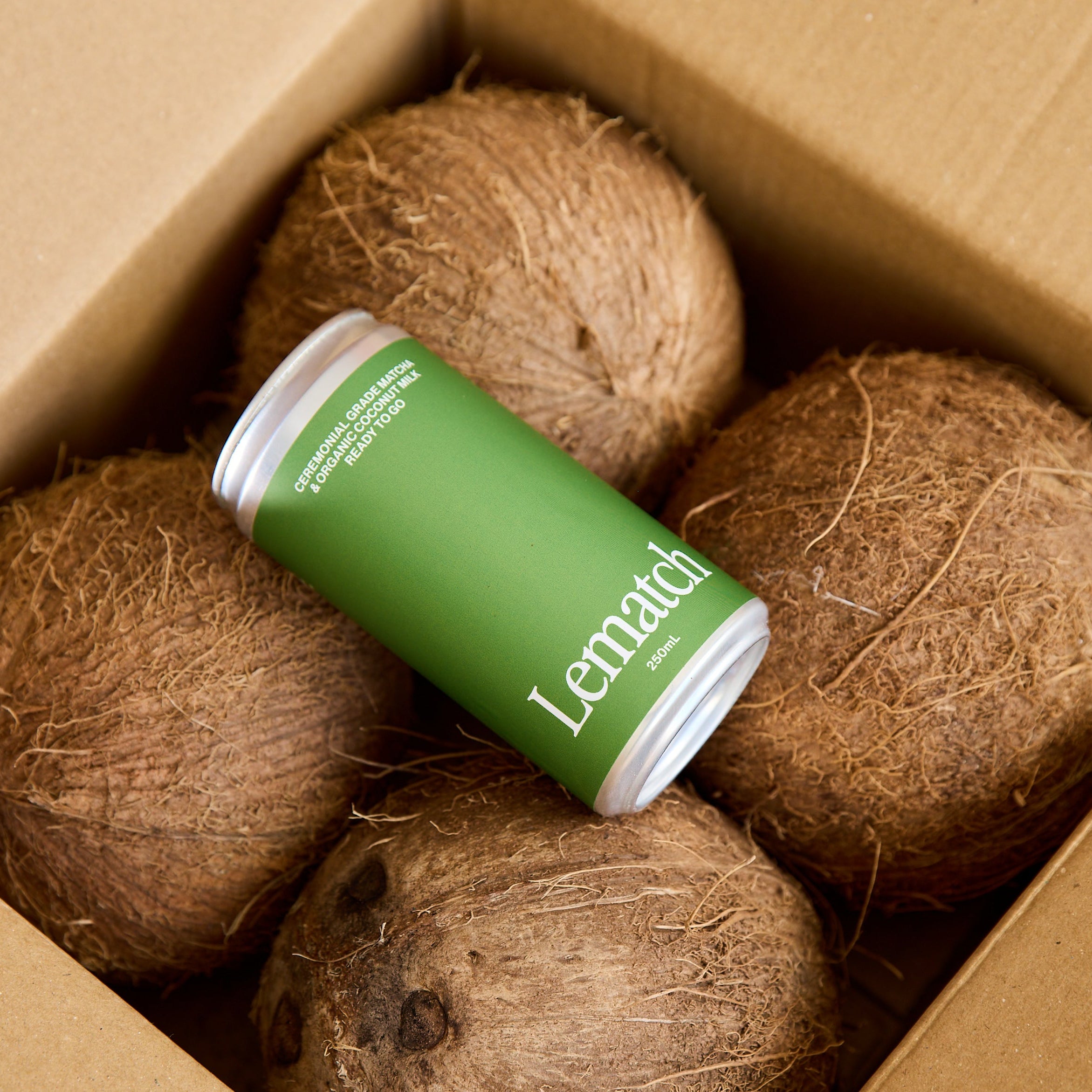 Lematch coconut matcha can drink
